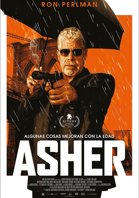 Tráiler de ‘Asher’. Ron Perlman es un asesino en serio enamorado de Famke Janssen que busca una vida mejor.